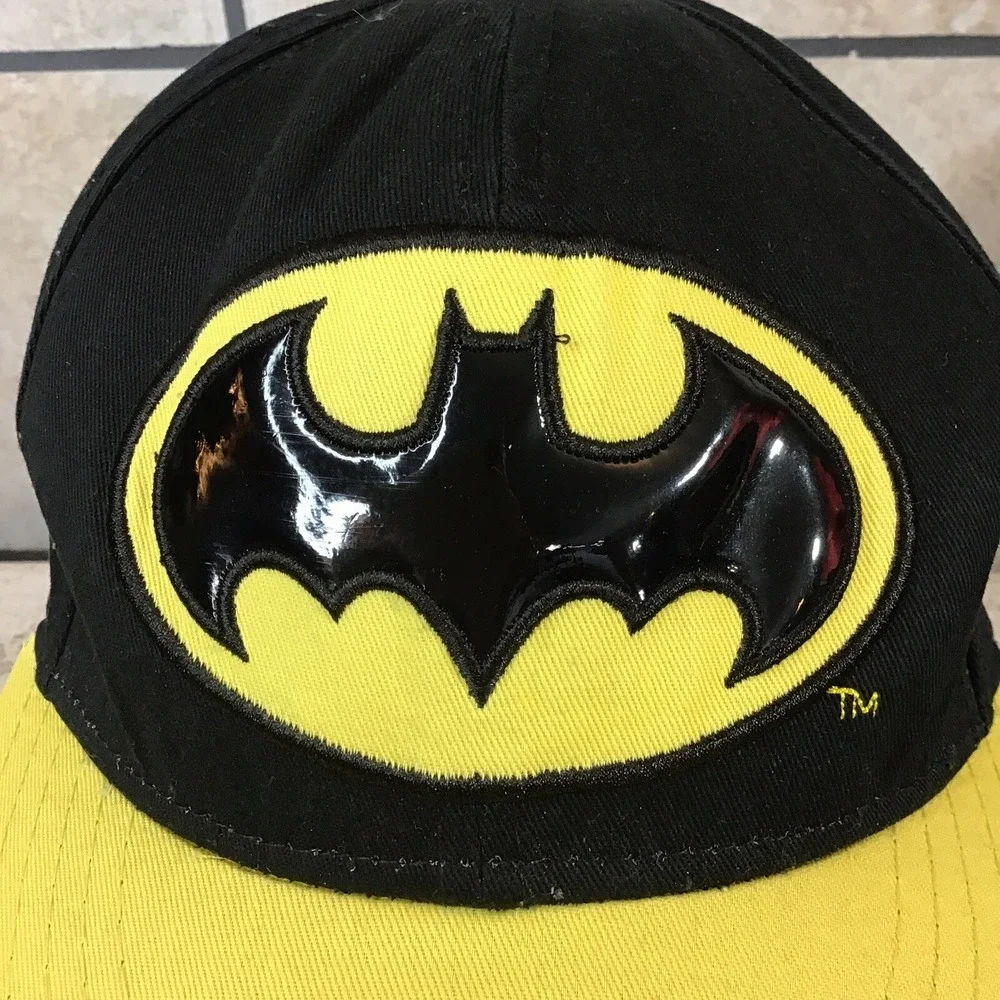 Batman Hat Youth One‎ Size DC Comics Classic Logo Snapback Baseball Cap